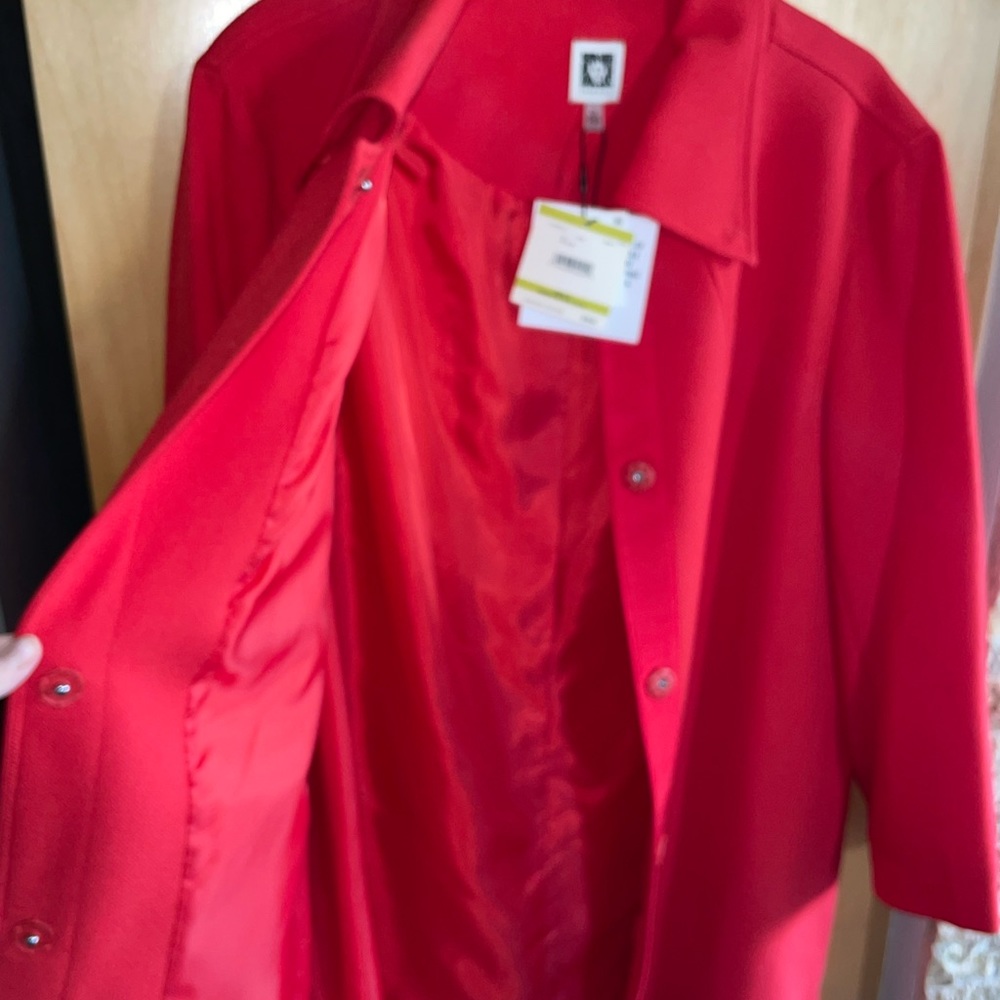 NEW! AK red car coat - Picture 2 of 8